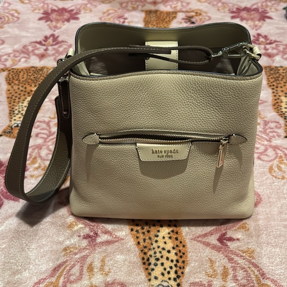 Kate Spade Hudson Pebbled Leather Shoulder Bag - Picture 2 of 10